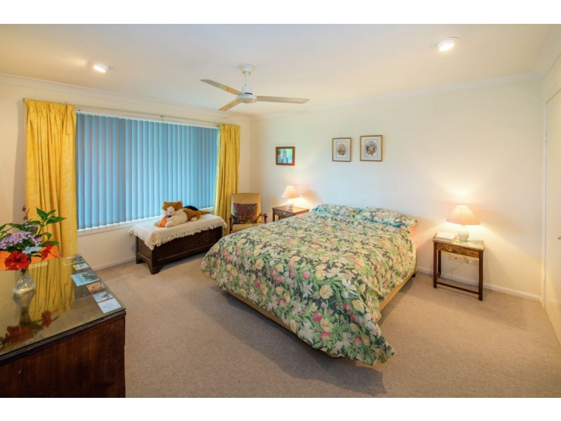 9 Panorama Parade, Safety Beach NSW 2456