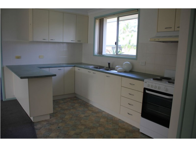 11 Punnett Place, Woolgoolga NSW 2456