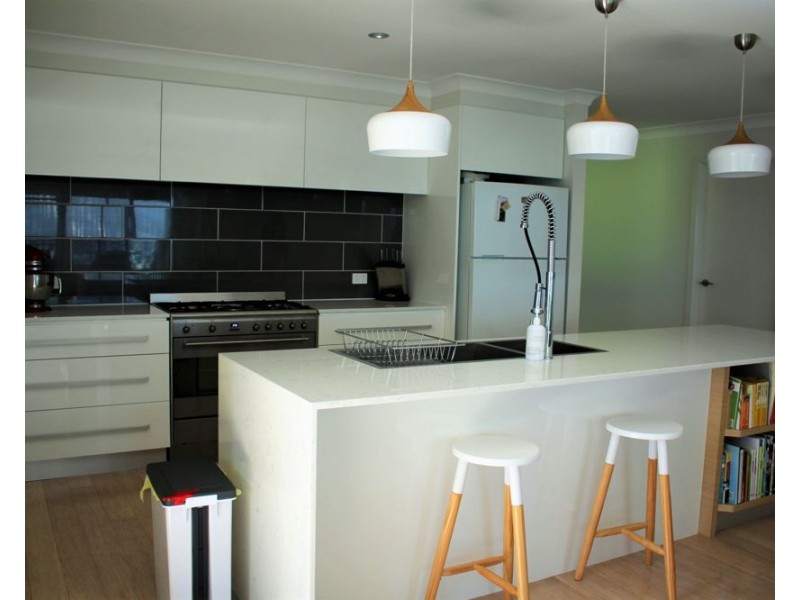 43 Mariner Drive, Safety Beach NSW 2456