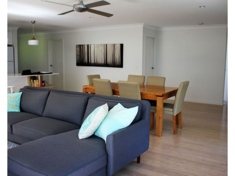 43 Mariner Drive, Safety Beach NSW 2456