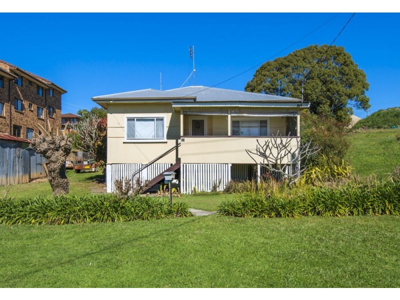 12 Gordon Street, Woolgoolga NSW 2456