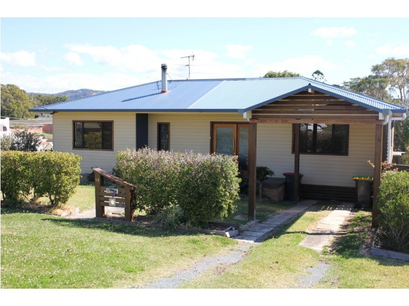 12 Scarborough Street, Woolgoolga NSW 2456