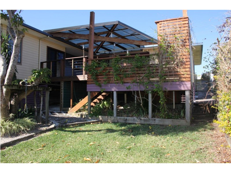 12 Scarborough Street, Woolgoolga NSW 2456