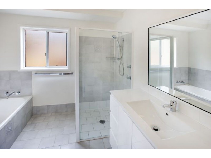 5 Ryan Crescent, Woolgoolga NSW 2456