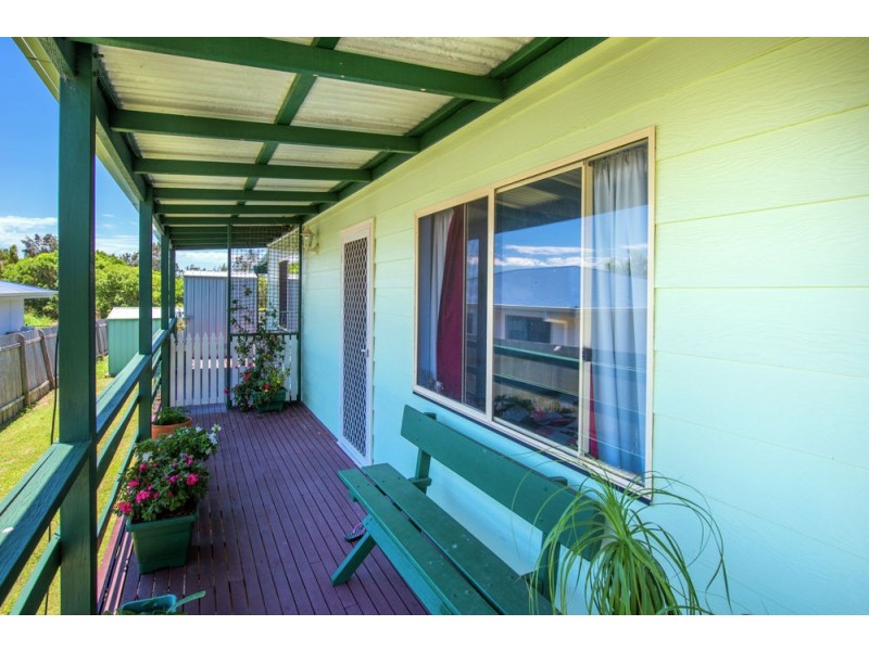 56 Ocean View Road, Arrawarra Headland NSW 2456