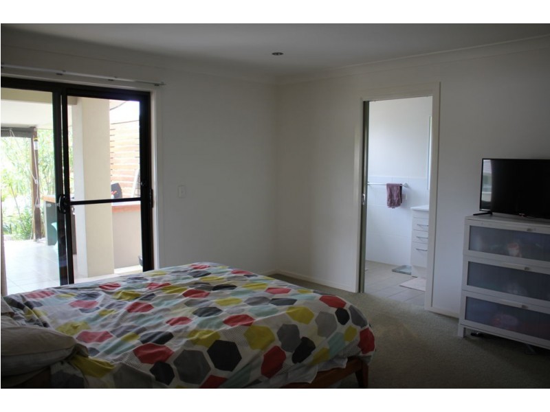 7 Waverider Cove, Safety Beach NSW 2456