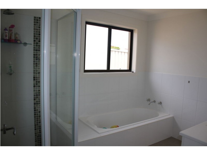 7 Waverider Cove, Safety Beach NSW 2456