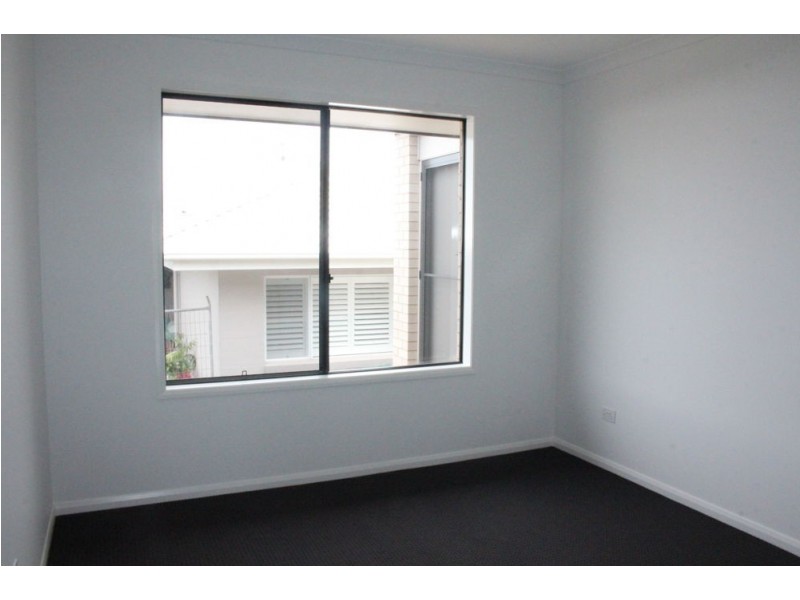 8 Humpback Crescent, Safety Beach NSW 2456