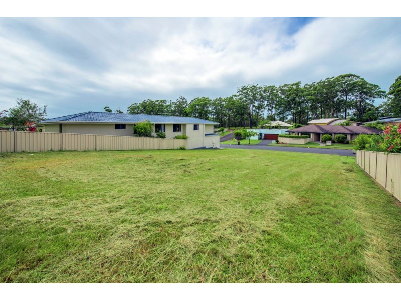 15 Mariner Drive, Safety Beach NSW 2456
