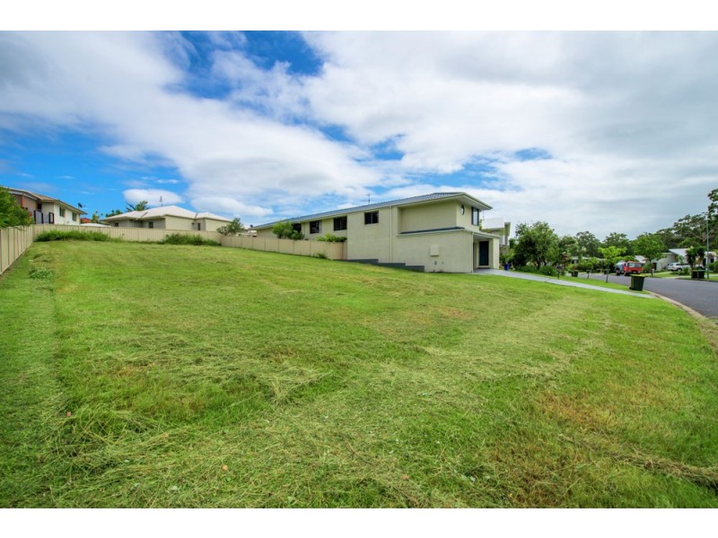 15 Mariner Drive, Safety Beach NSW 2456