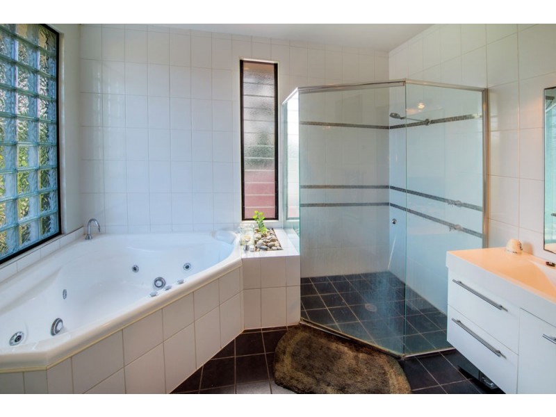 12 Scarborough Street, Woolgoolga NSW 2456