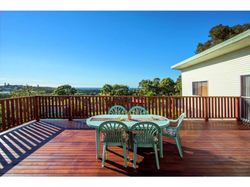 47 Nightingale Street, Woolgoolga NSW 2456