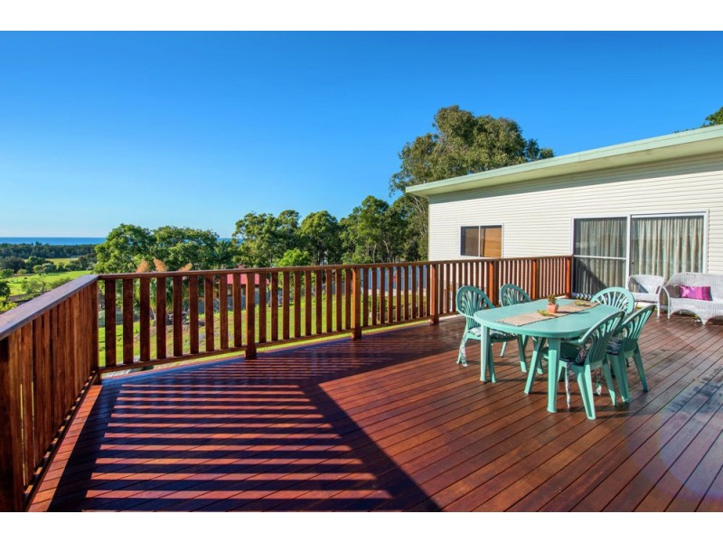 47 Nightingale Street, Woolgoolga NSW 2456
