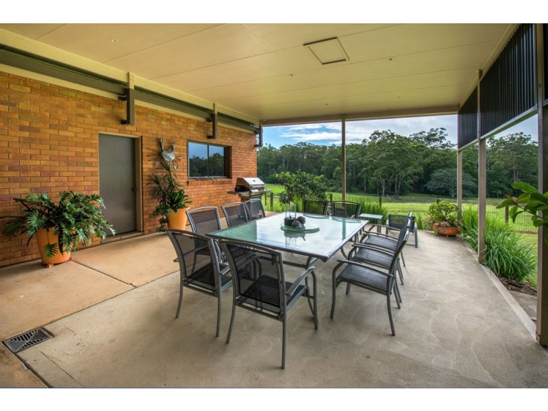 58 Holloways Road, Sandy Beach NSW 2456