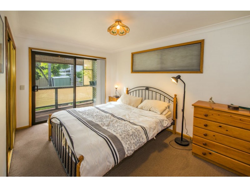 21 Diamond Head Drive, Sandy Beach NSW 2456