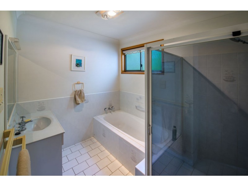 21 Diamond Head Drive, Sandy Beach NSW 2456