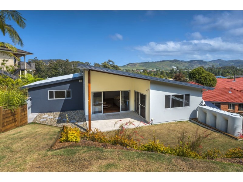87 Pearce Drive, Coffs Harbour NSW 2450