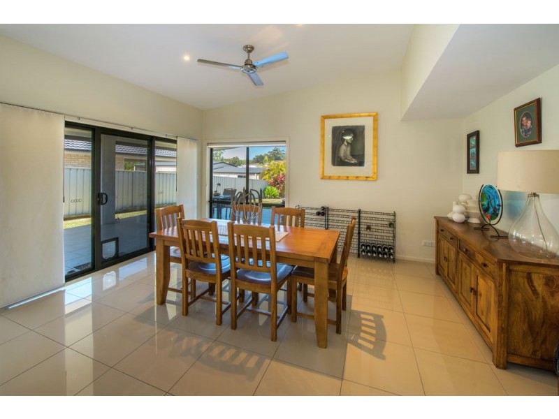 62 Admiralty Drive, Safety Beach NSW 2456