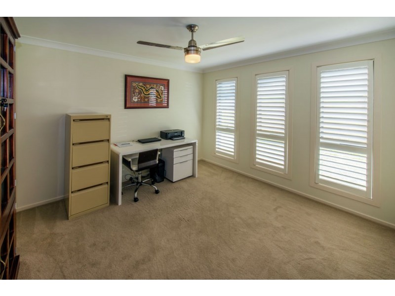 62 Admiralty Drive, Safety Beach NSW 2456