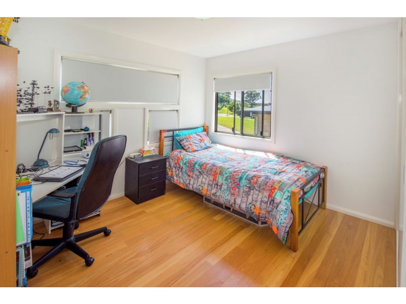 6 Carabeen Close, Woolgoolga NSW 2456