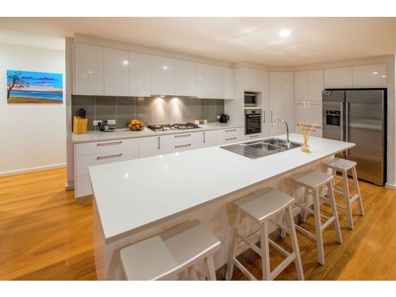 9 Safety Beach Drive, Safety Beach NSW 2456