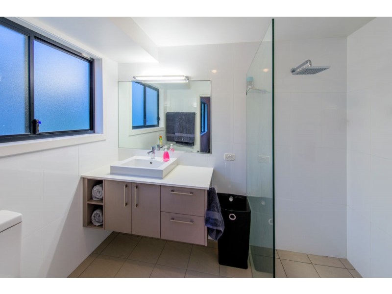 9 Safety Beach Drive, Safety Beach NSW 2456