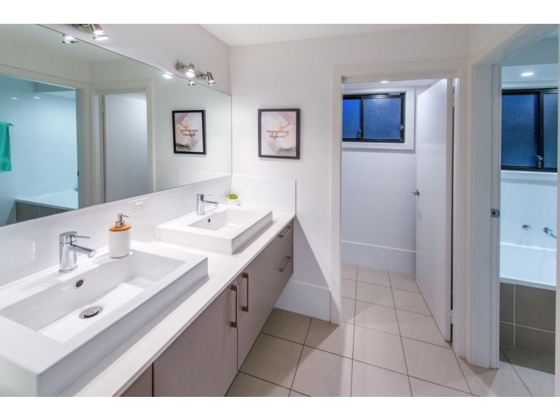 9 Safety Beach Drive, Safety Beach NSW 2456