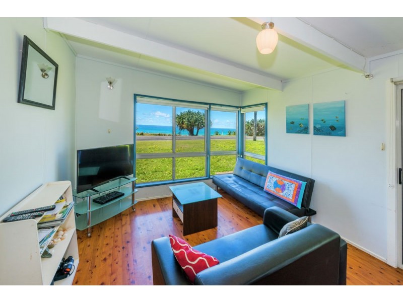19 Third Avenue, Arrawarra Headland NSW 2456