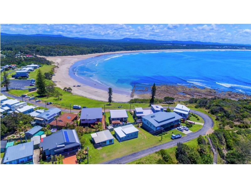 19 Third Avenue, Arrawarra Headland NSW 2456