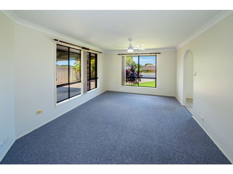 51 Arrawarra Road, Arrawarra Headland NSW 2456