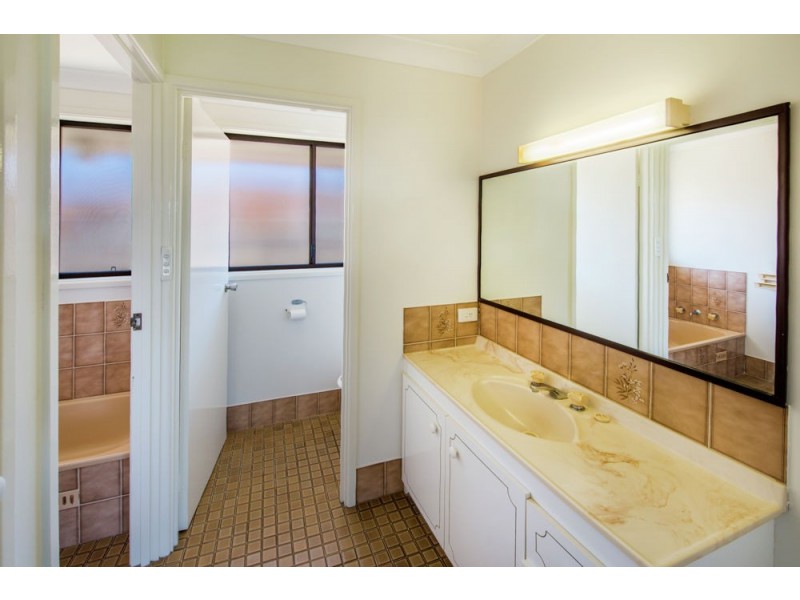 51 Arrawarra Road, Arrawarra Headland NSW 2456