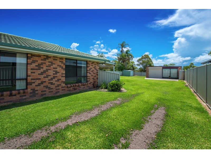 51 Arrawarra Road, Arrawarra Headland NSW 2456