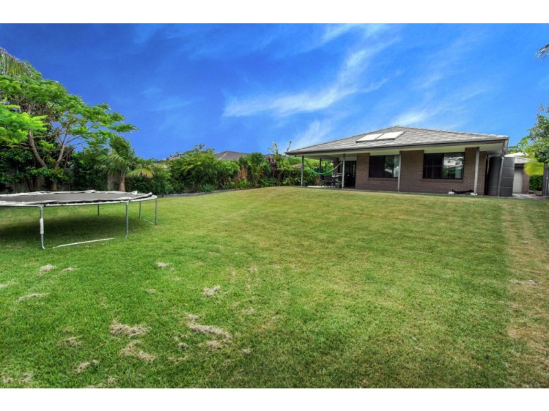 10 Admiralty Drive, Safety Beach NSW 2456