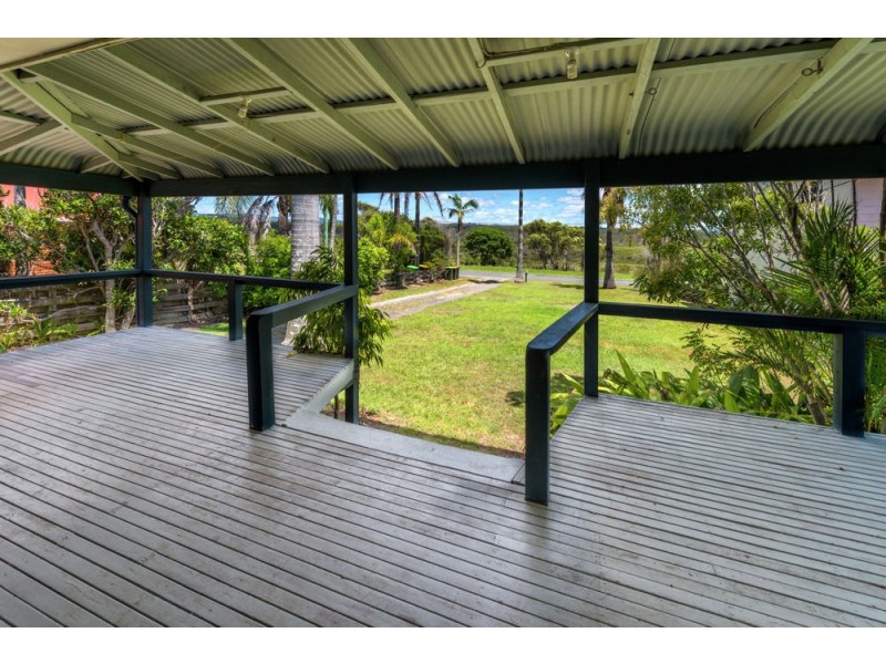 52 Arrawarra Road, Arrawarra Headland NSW 2456