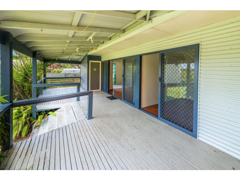 52 Arrawarra Road, Arrawarra Headland NSW 2456