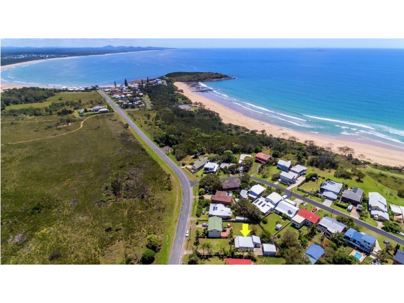 52 Arrawarra Road, Arrawarra Headland NSW 2456