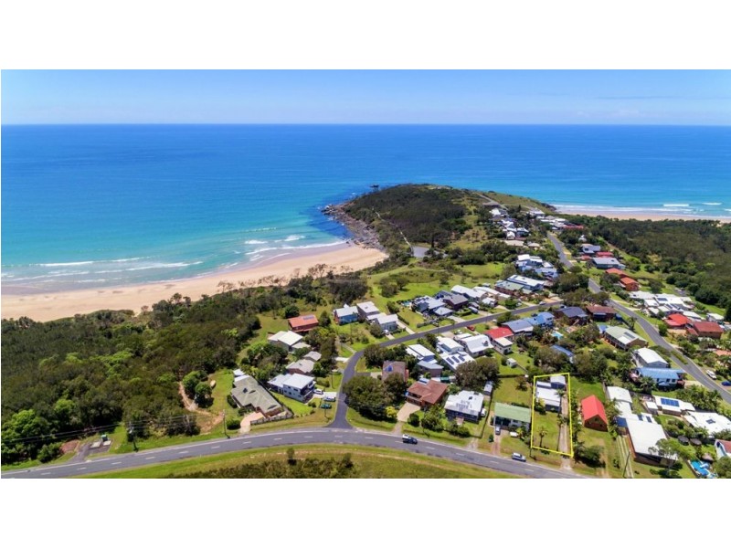 52 Arrawarra Road, Arrawarra Headland NSW 2456