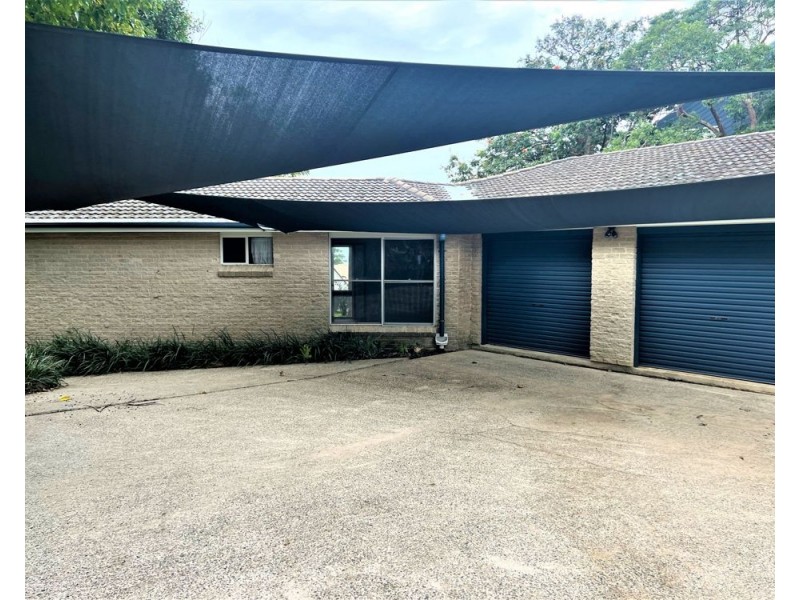 25 Lake view Avenue, Safety Beach NSW 2456