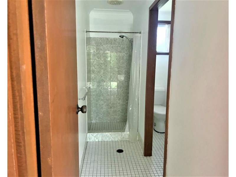 25 Lake view Avenue, Safety Beach NSW 2456