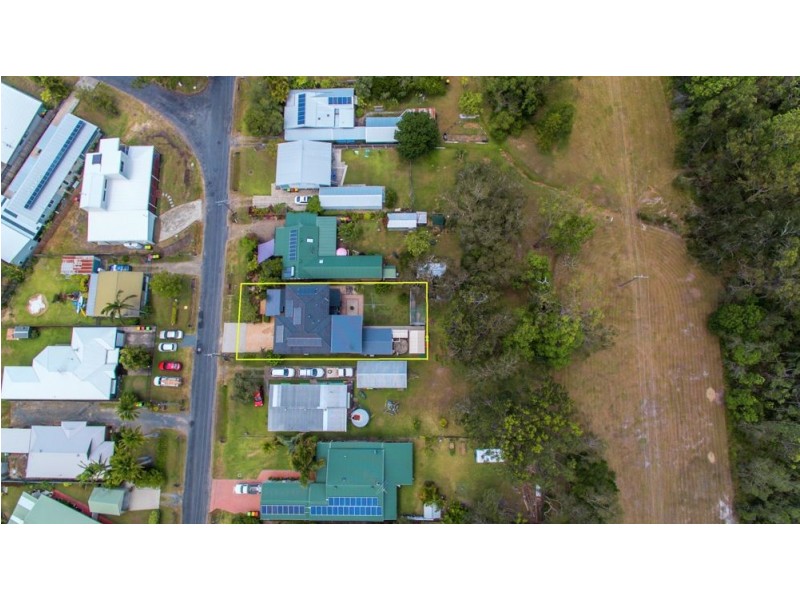 14 Arrawarra Beach Road, Arrawarra NSW 2456