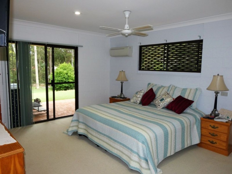 22 Shearer Drive, Woolgoolga NSW 2456