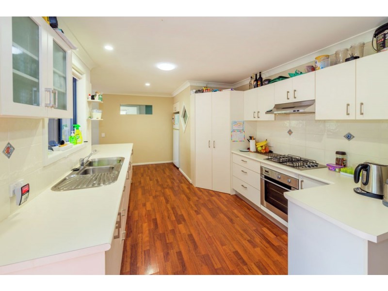 7 Nicholson Close, Safety Beach NSW 2456