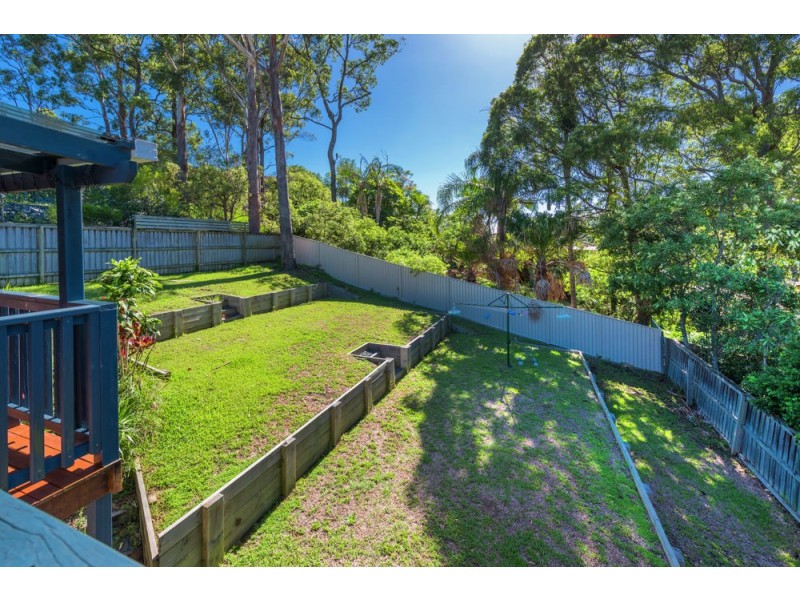 7 Nicholson Close, Safety Beach NSW 2456