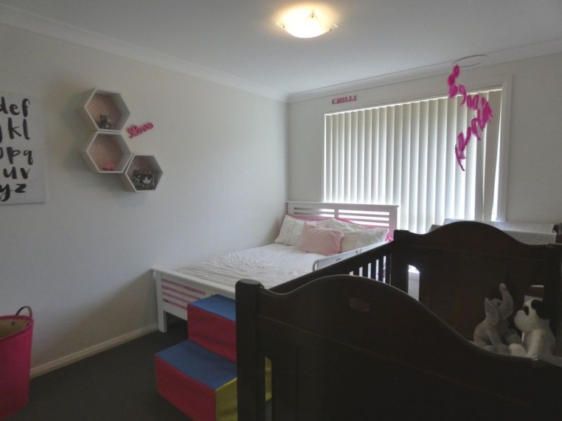 5 Mariner Drive, Safety Beach NSW 2456