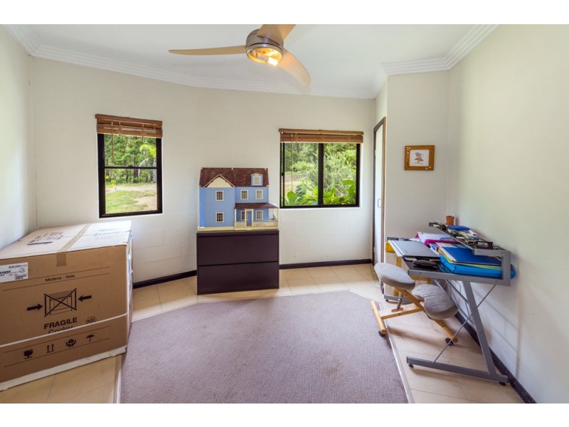 300 Newmans Road, Woolgoolga NSW 2456