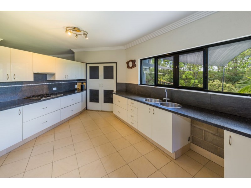 300 Newmans Road, Woolgoolga NSW 2456