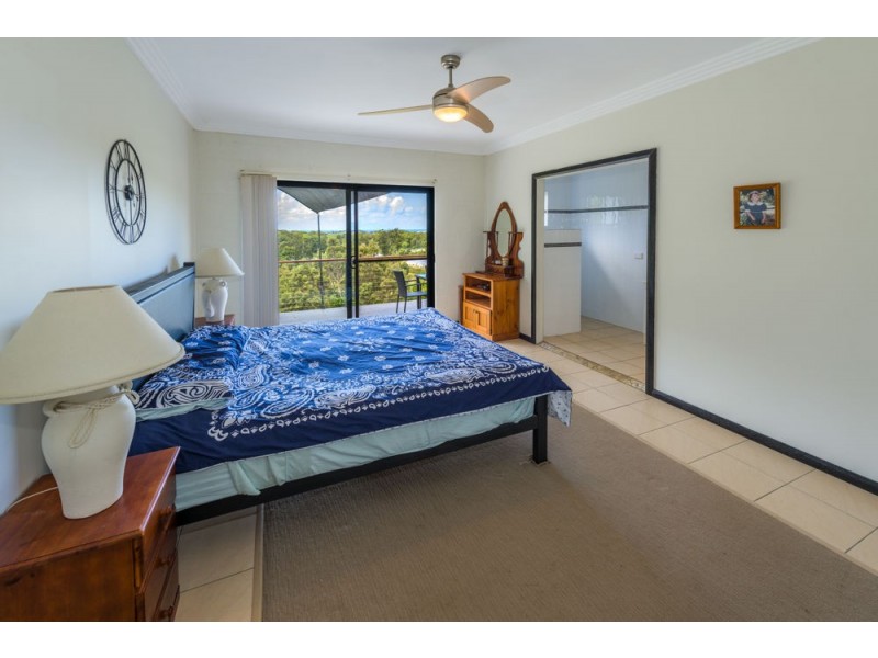 300 Newmans Road, Woolgoolga NSW 2456