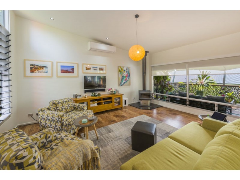 13 Safety Beach Drive, Safety Beach NSW 2456