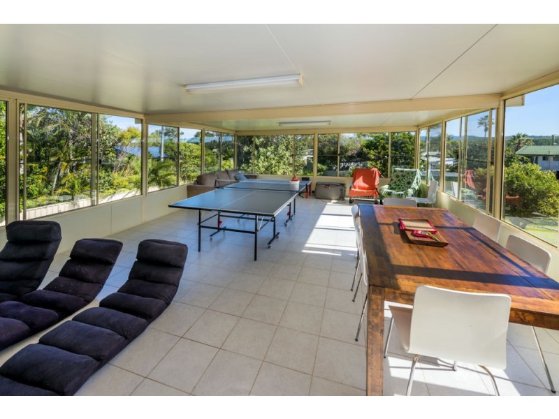 10 Fuller Street, Arrawarra Headland NSW 2456
