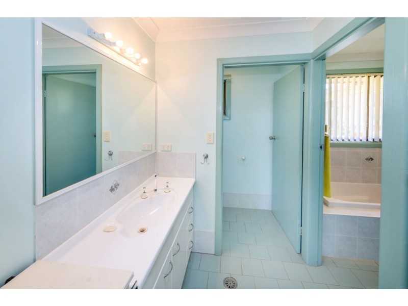 10 Fuller Street, Arrawarra Headland NSW 2456